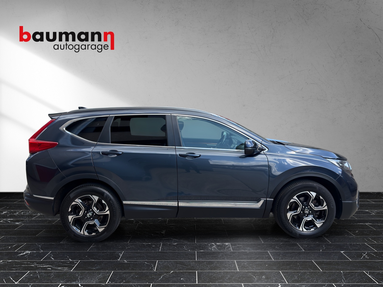 HONDA CR-V 2.0i MMD Hybrid Executive 4WD Automatic-image-4