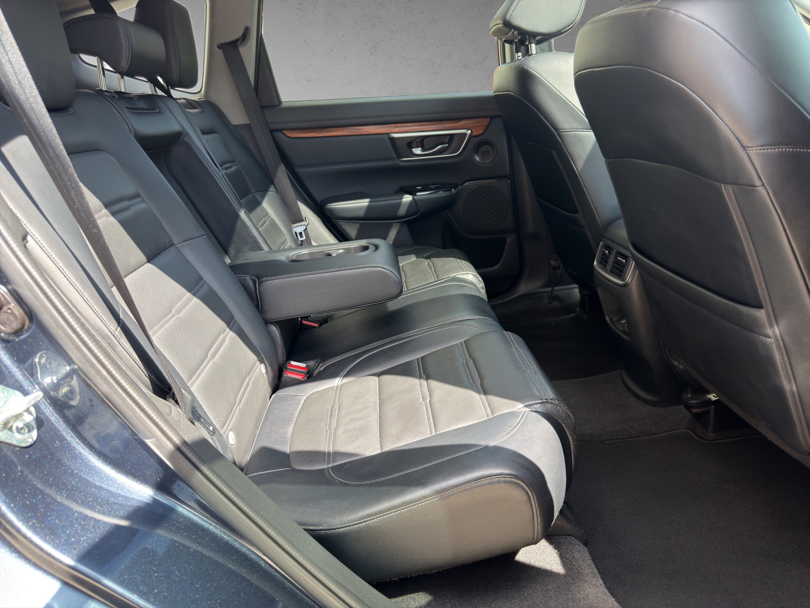 HONDA CR-V 2.0i MMD Hybrid Executive 4WD Automatic-image-12