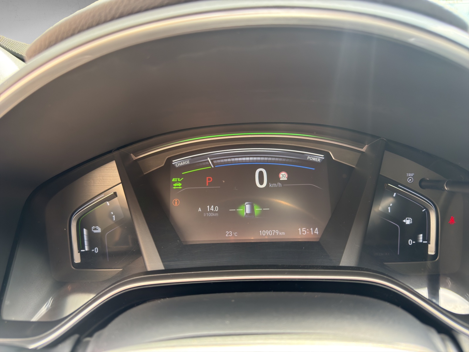 HONDA CR-V 2.0i MMD Hybrid Executive 4WD Automatic-image-6