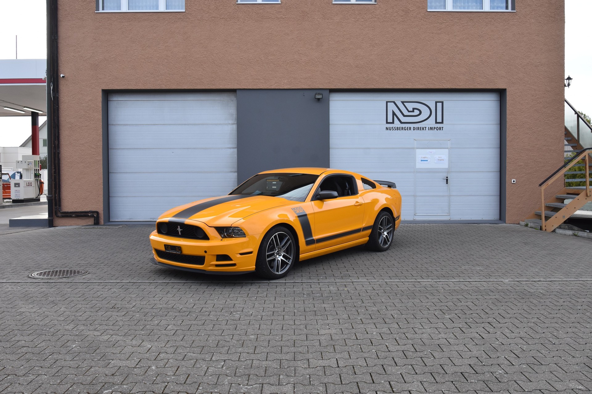 FORD Mustang Boss 302 Laguna Seca-image-6