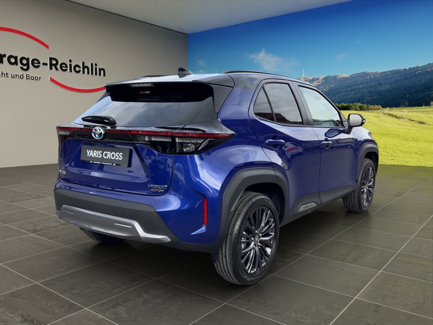 TOYOTA Yaris Cross 1.5 VVT-i HSD Adventure AWD-i-image-4