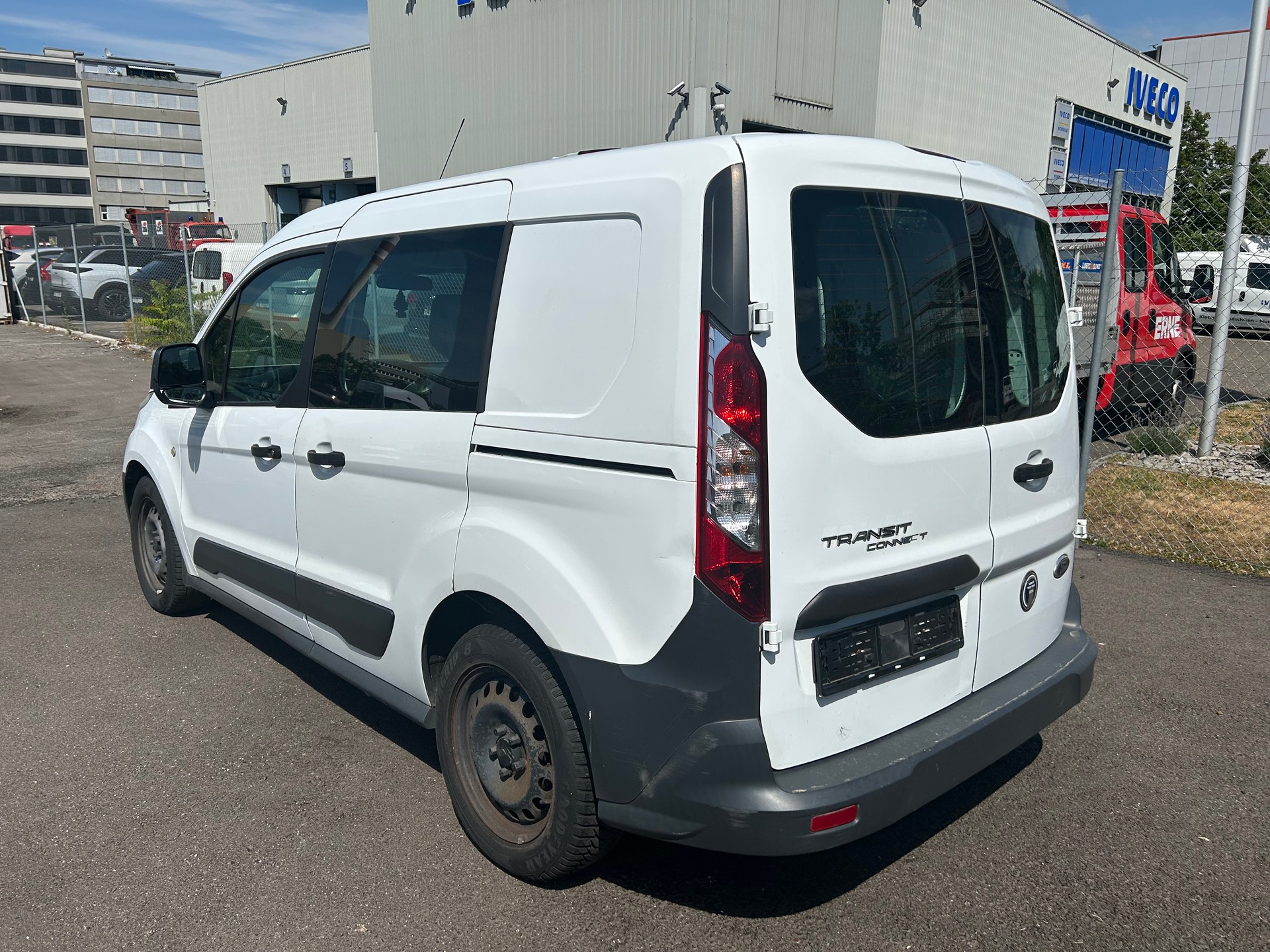 FORD Transit Connect Van T220 DCIV 1.6 TDCi Trend-image-1