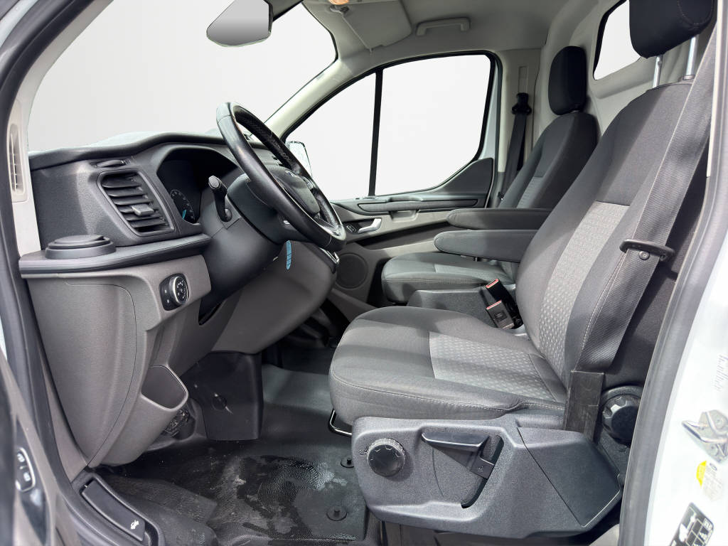 FORD Transit Custom Van 320 L2 2.0 TDCi 130 Trend-image-8