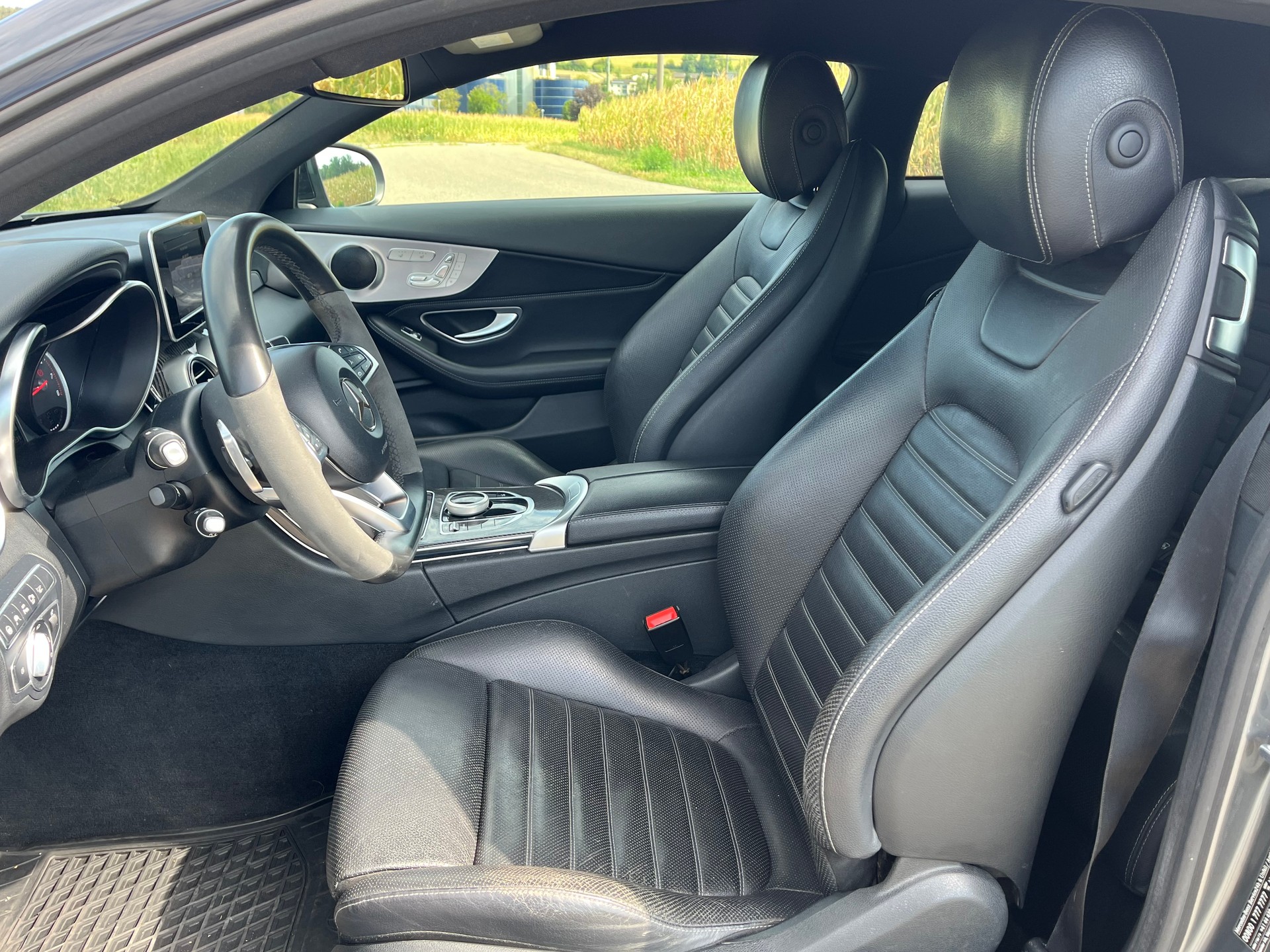MERCEDES-BENZ C 400 Coupé AMG Line 4Matic 9G-tronic-image-11