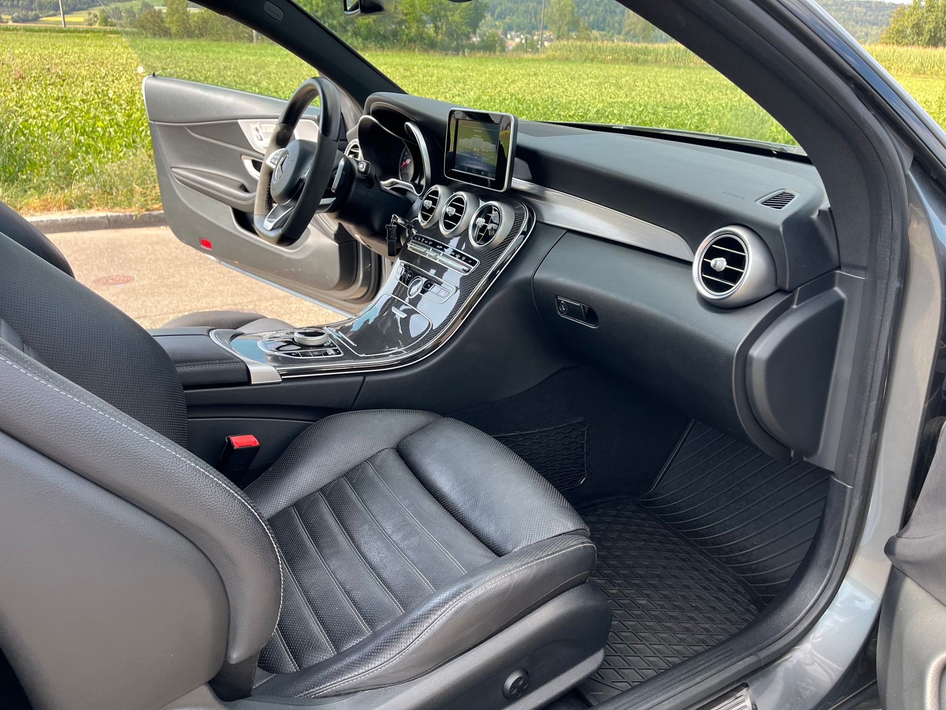 MERCEDES-BENZ C 400 Coupé AMG Line 4Matic 9G-tronic-image-9