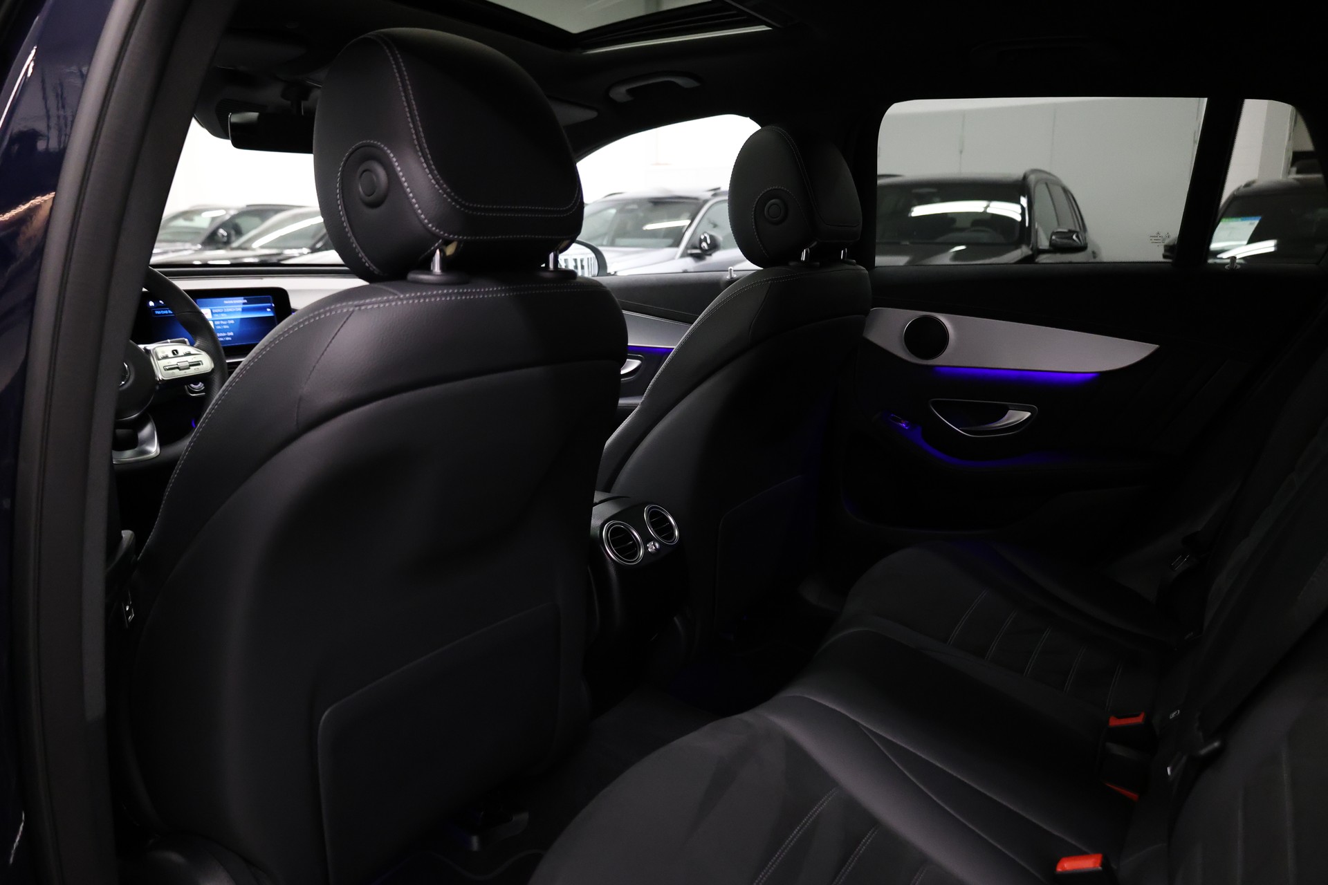 MERCEDES-BENZ EQC 400 AMG Line 4matic-image-21