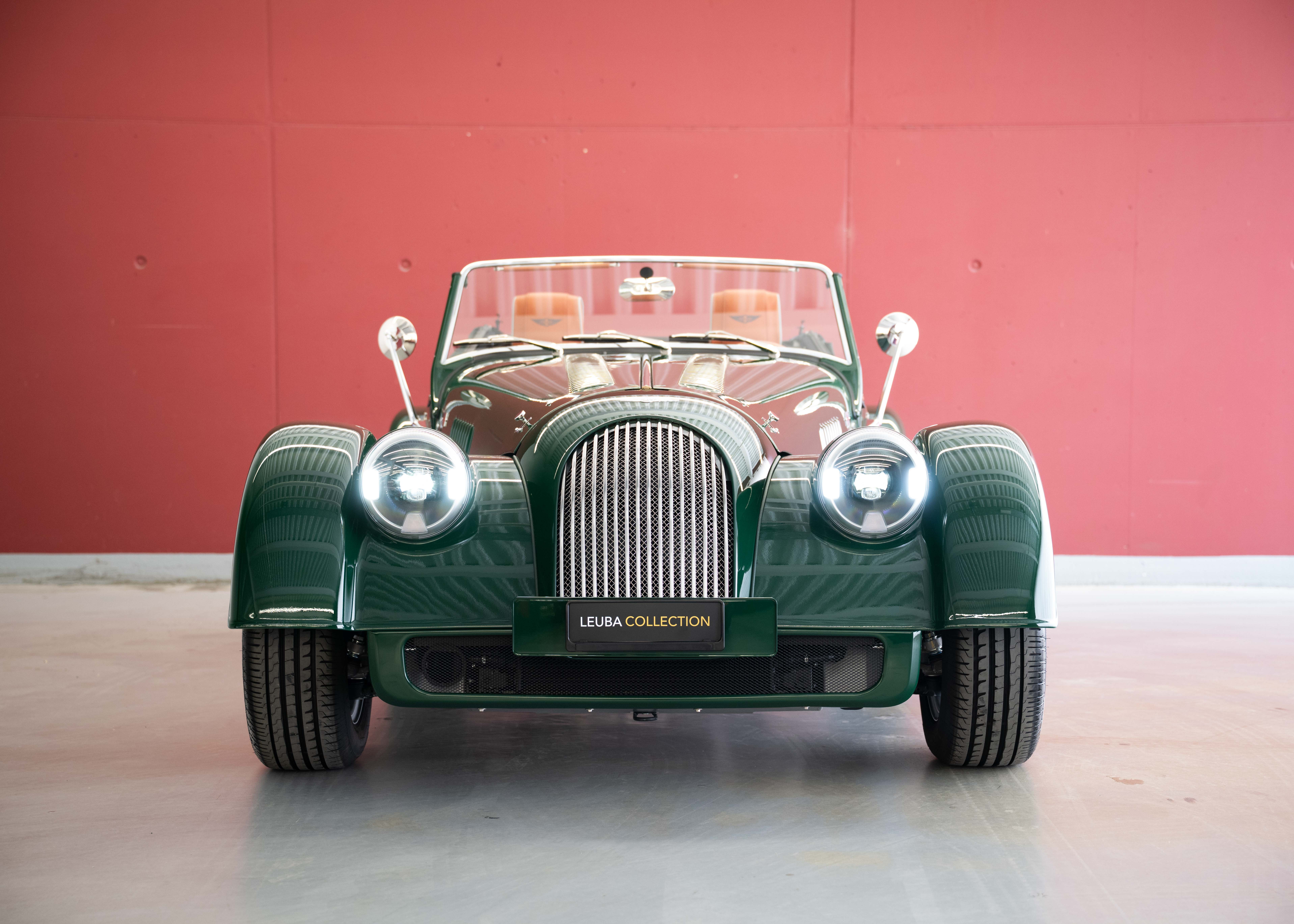 Image MORGAN 4-4 Plus Four 2.0 Bespoke (MY 26, Swiss new car, 1 of 1 configuration, Porsche Irish Green, 30-month factory warranty)