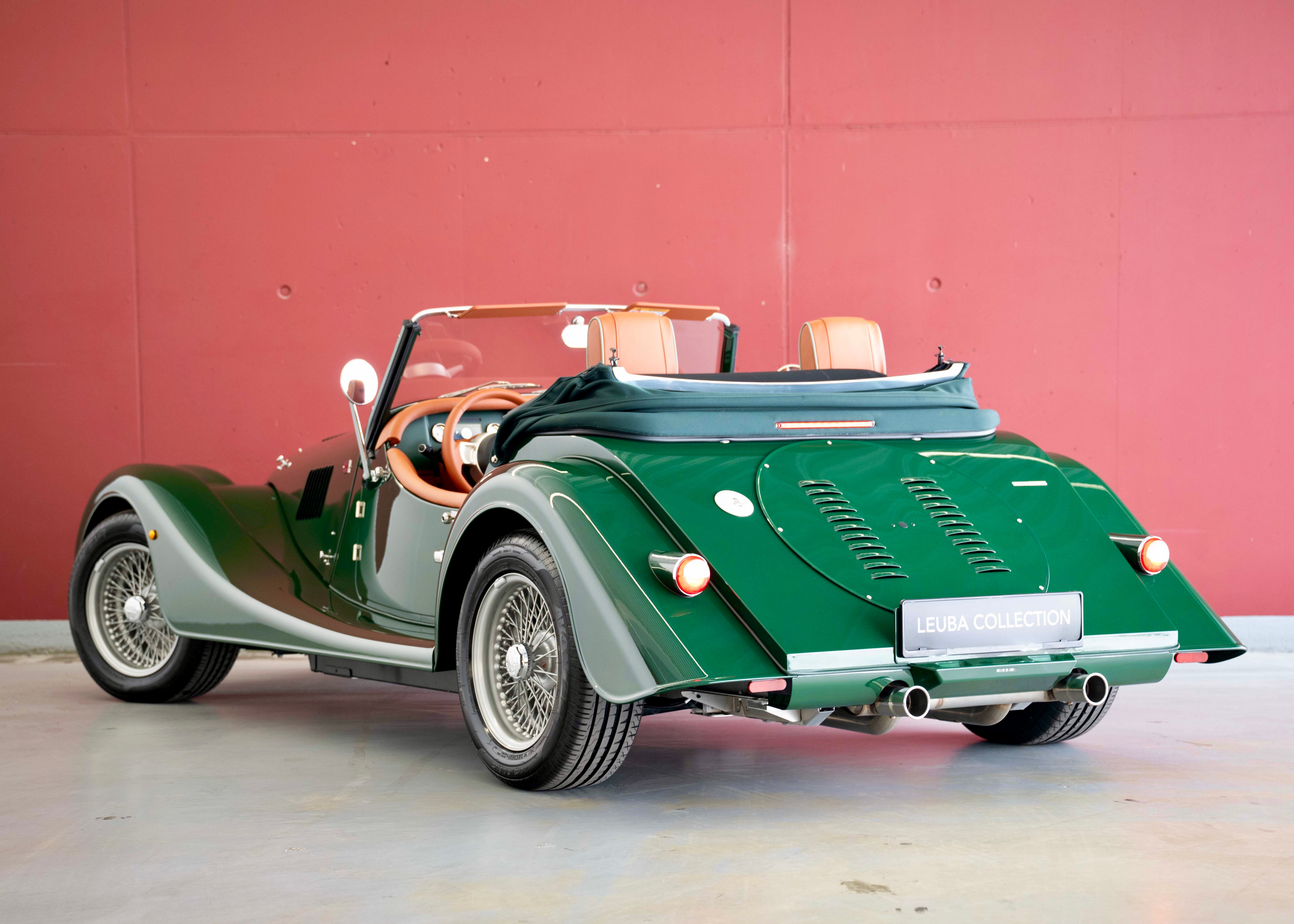 Image MORGAN 4-4 Plus Four 2.0 Bespoke (MY 26, Swiss new car, 1 of 1 configuration, Porsche Irish Green, 30-month factory warranty)