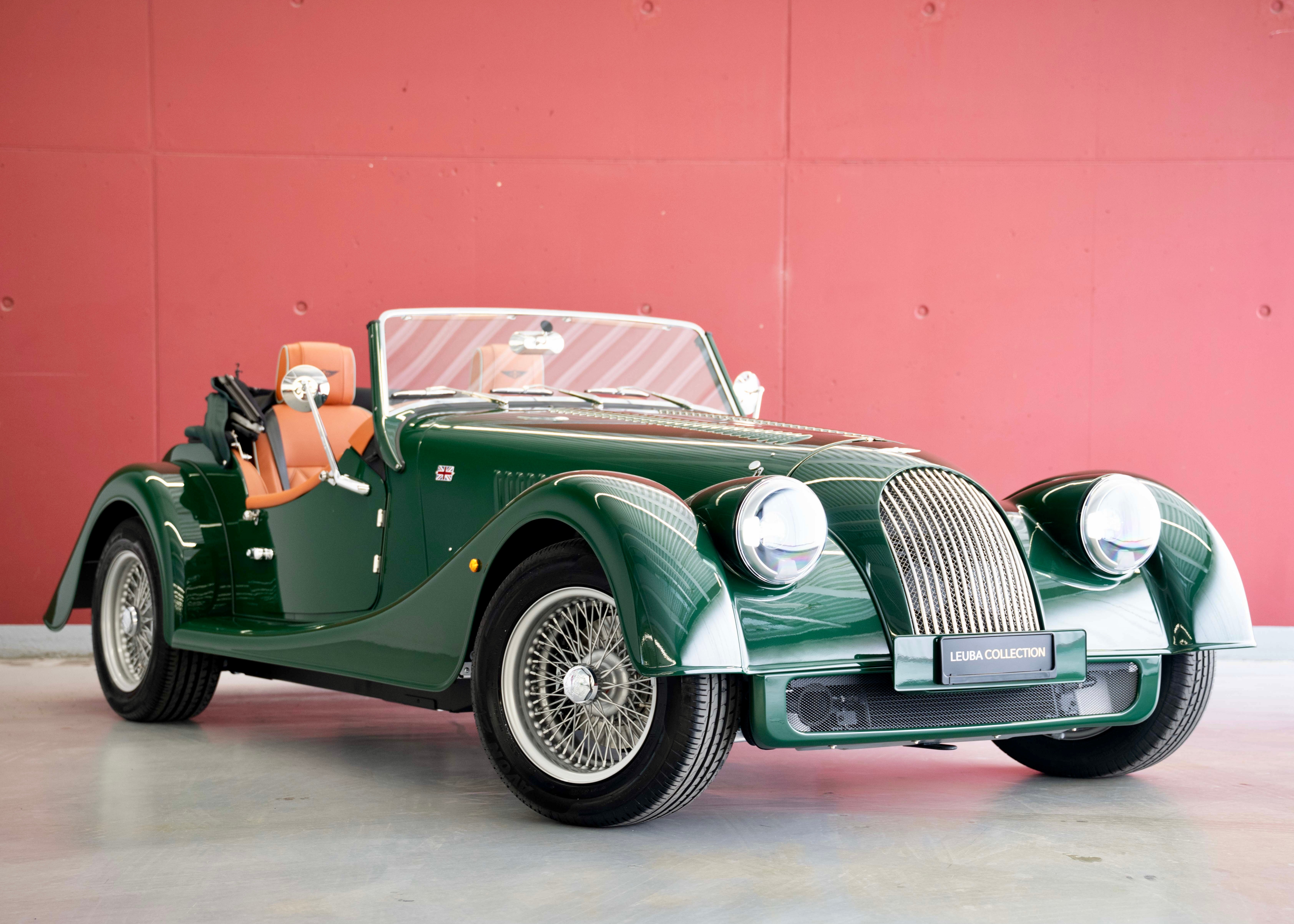Photo MORGAN 4-4 Plus Four 2.0 Bespoke (MY 26, Swiss new car, 1 of 1 configuration, Porsche Irish Green, 30-month factory warranty)