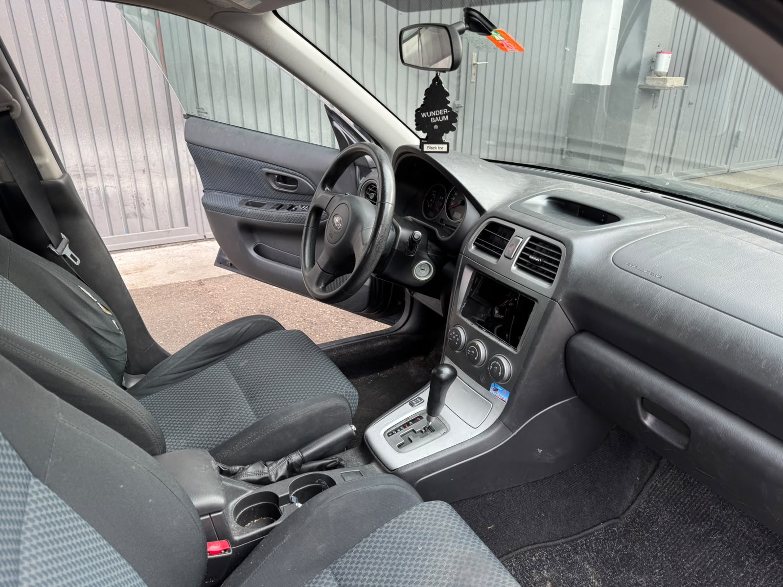 SUBARU IMPREZA 1.6TS 4WD-image-11