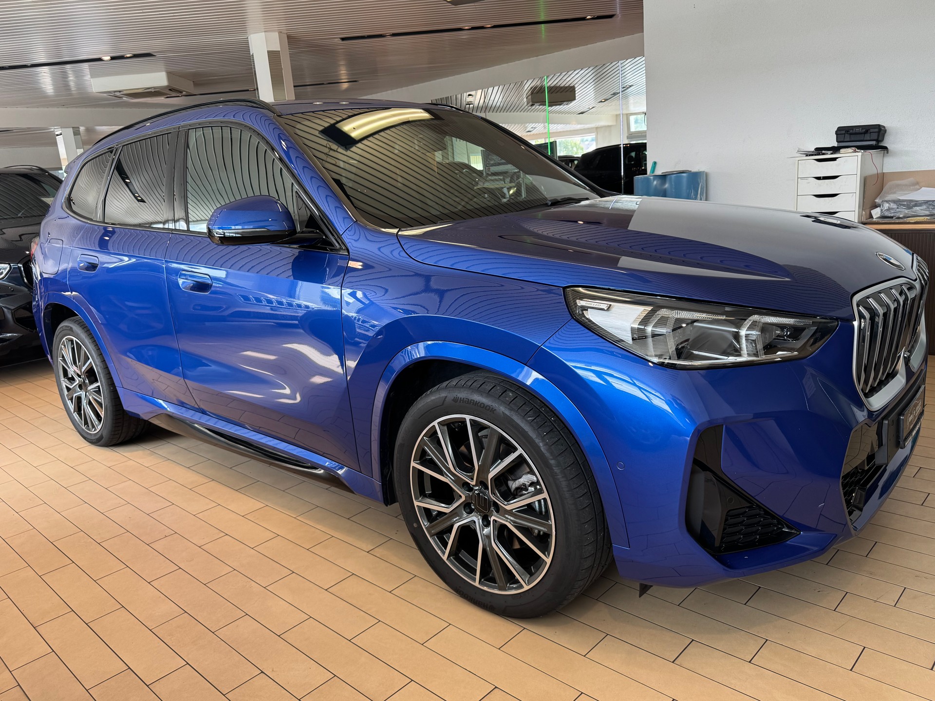 BMW X1 xDrive 23d 48V M Sport-image-5