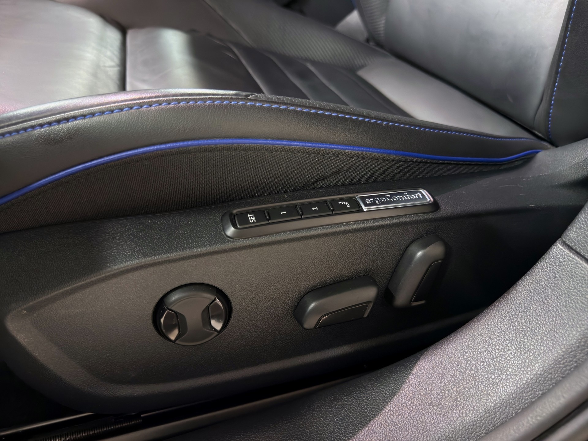 VW Arteon SB 2.0 TSI R-Line 4Motion DSG-image-26