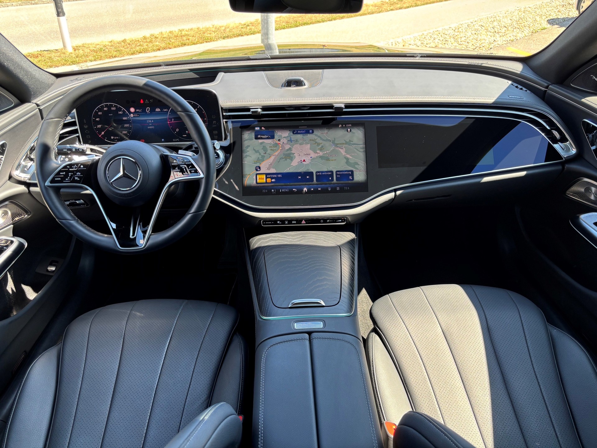MERCEDES-BENZ E 220d All-Terrain 4Matic 9G-Tronic-image-5
