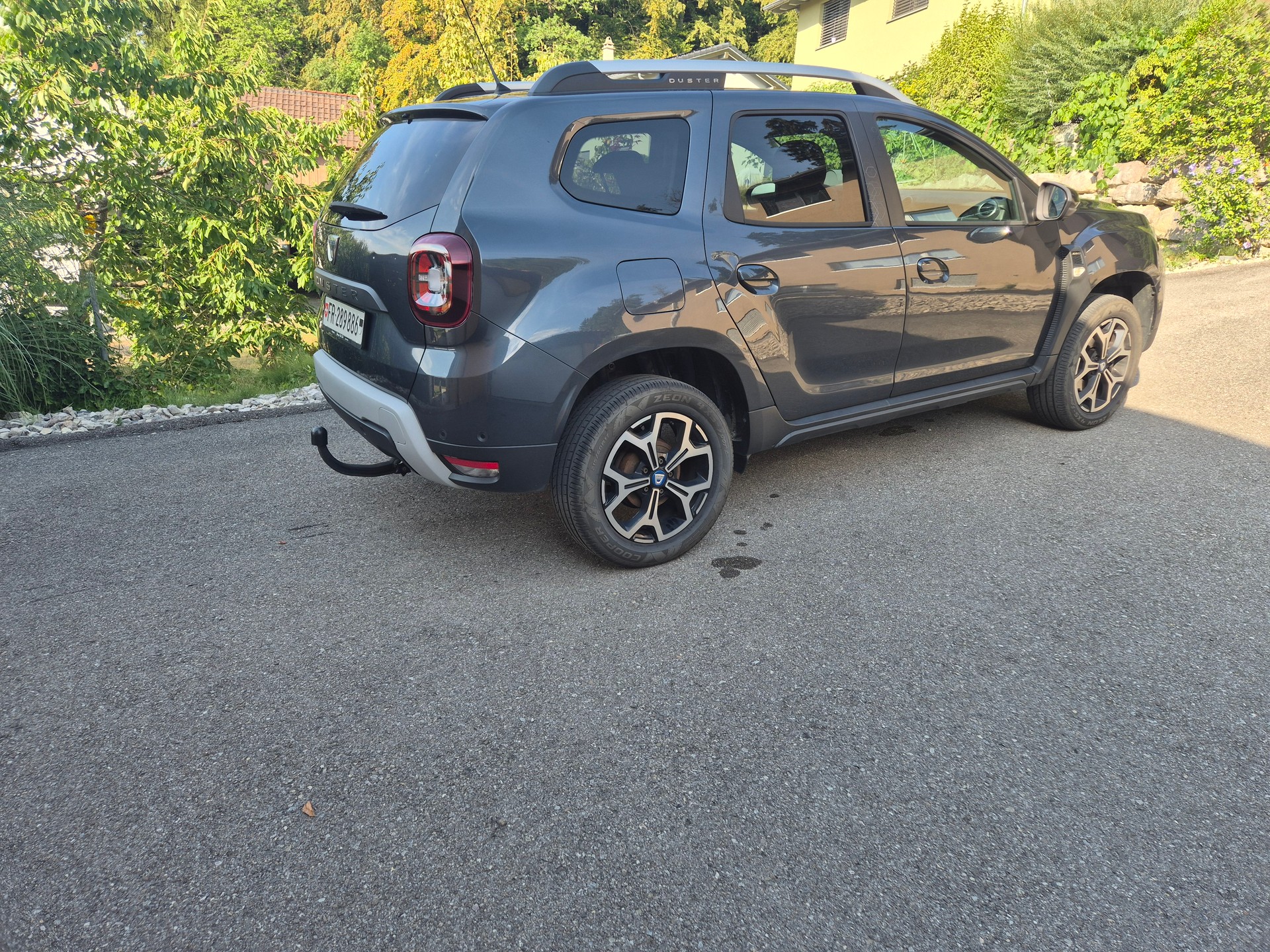 DACIA 1.3 TCe 150 Celebration 4WD-image-1