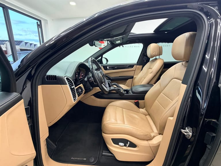Porsche Cayenne V6 3.0, Foto 12 von 22