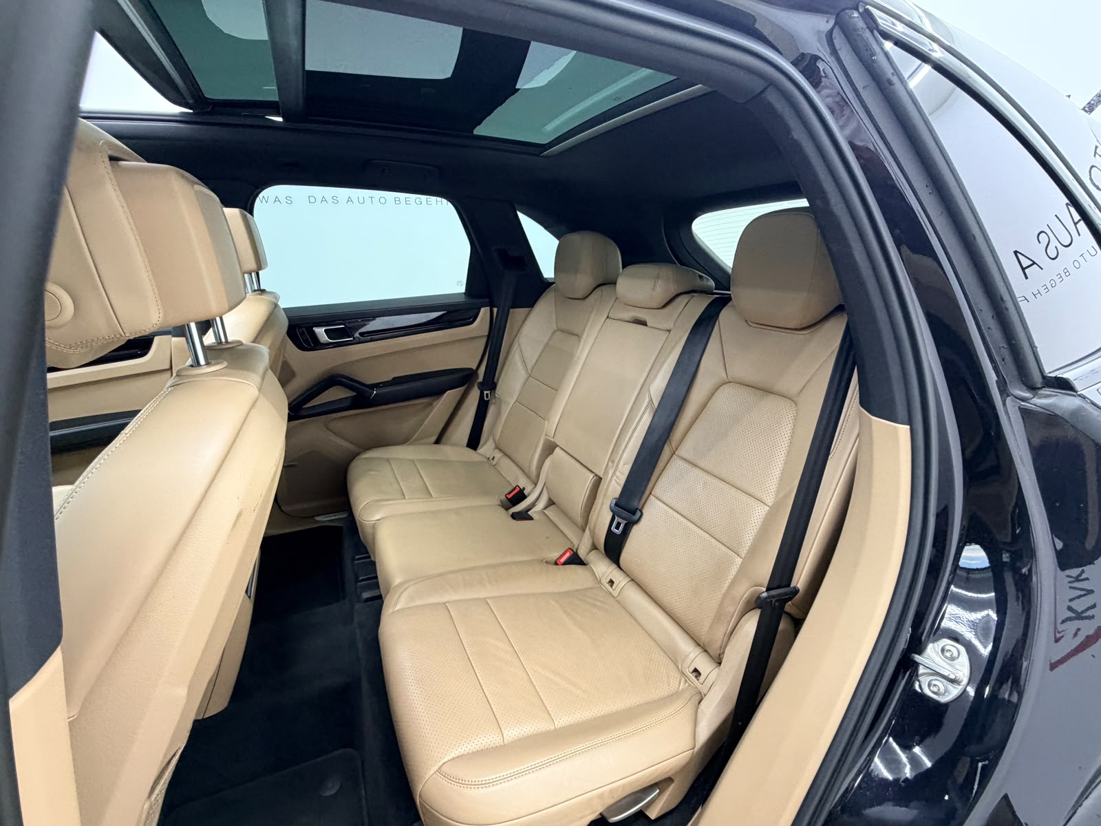 PORSCHE Cayenne V6 3.0 | Vollaustattung | CH-Fahrzeug | Panorama |-image-16
