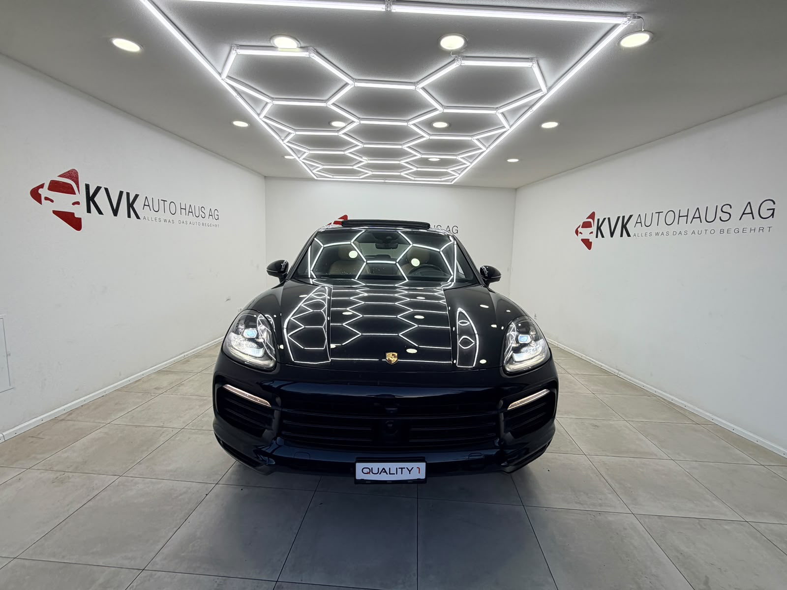 PORSCHE Cayenne V6 3.0 | Vollaustattung | CH-Fahrzeug | Panorama |-image-3