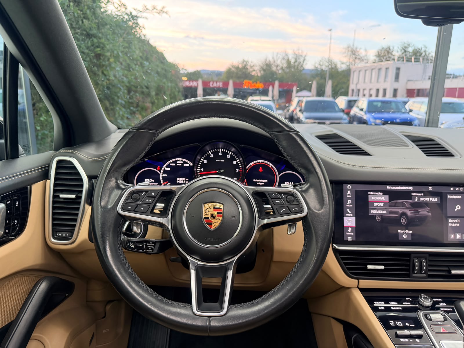 PORSCHE Cayenne V6 3.0 | Vollaustattung | CH-Fahrzeug | Panorama |-image-12