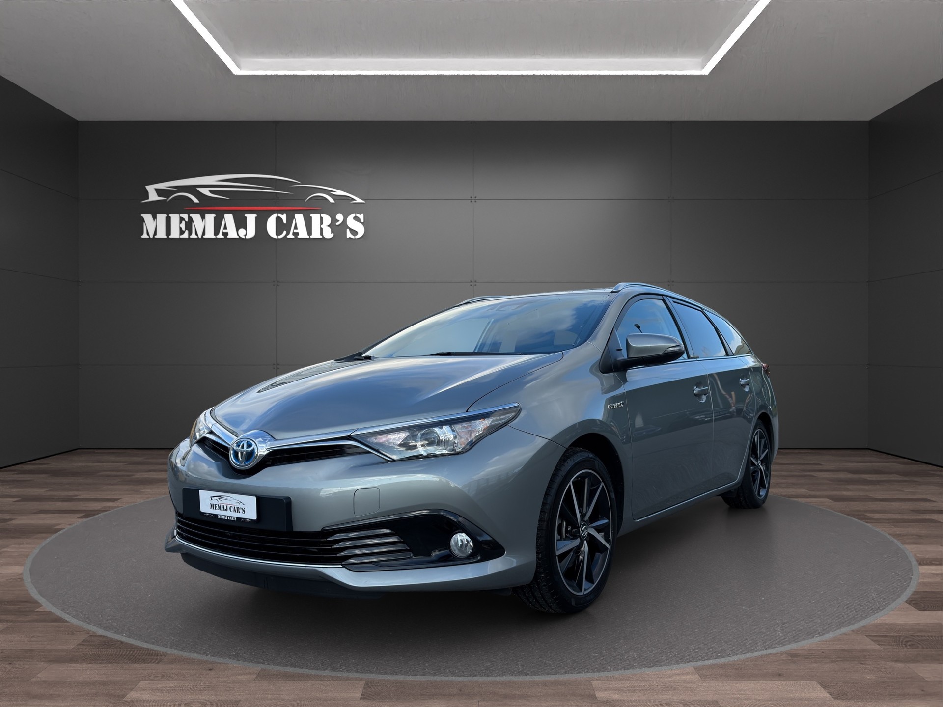 TOYOTA Auris Touring Sports 1.8 HSD Edition S e-CVT-showroom-element-1