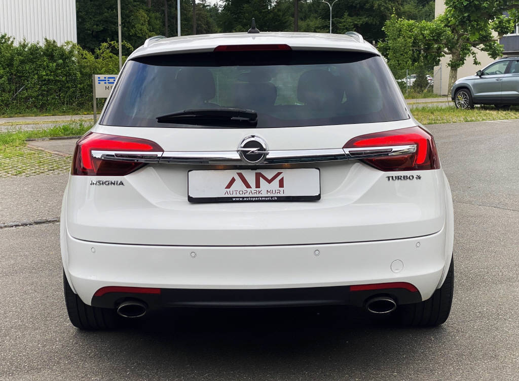 OPEL Insignia Sports Tourer 2.0 T 4x4 Cosmo-image-13