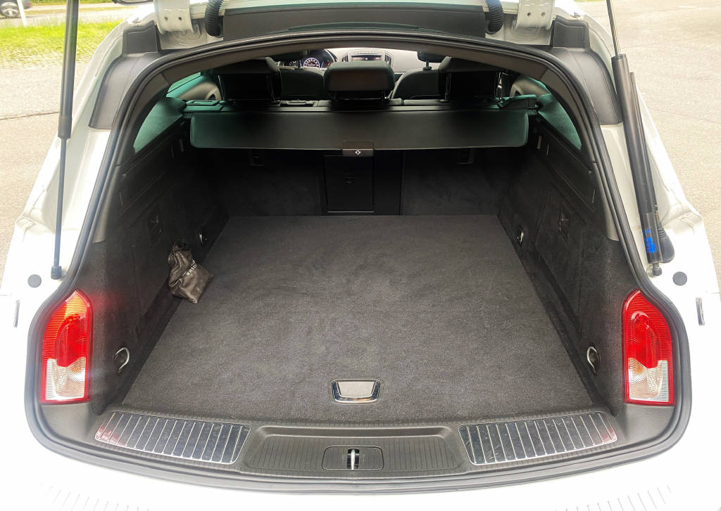 OPEL Insignia Sports Tourer 2.0 T 4x4 Cosmo-image-14