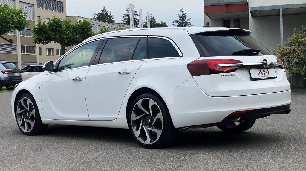 OPEL Insignia Sports Tourer 2.0 T 4x4 Cosmo-image-12