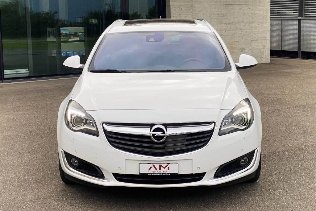 OPEL Insignia Sports Tourer 2.0 T 4x4 Cosmo-image-1