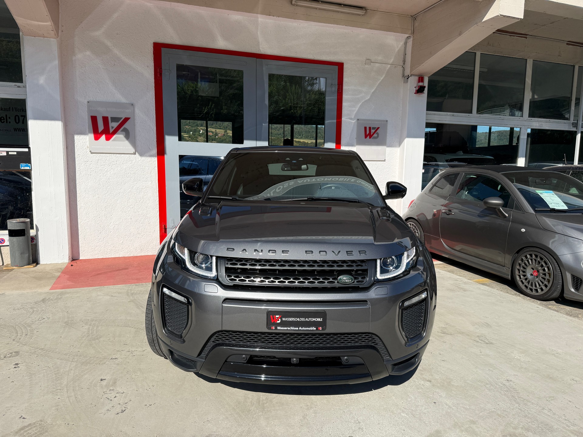 LAND ROVER Range Rover Evoque 2.0 TD4 Landmark-image-1