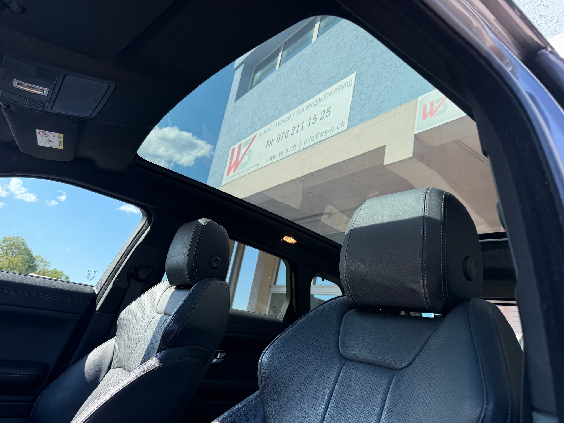 LAND ROVER Range Rover Evoque 2.0 TD4 Landmark-image-12