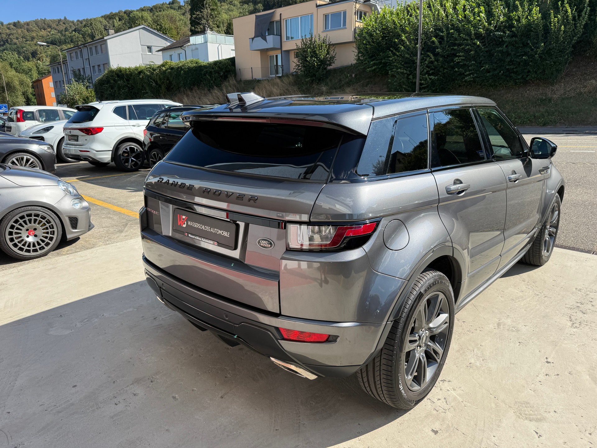LAND ROVER Range Rover Evoque 2.0 TD4 Landmark-image-6