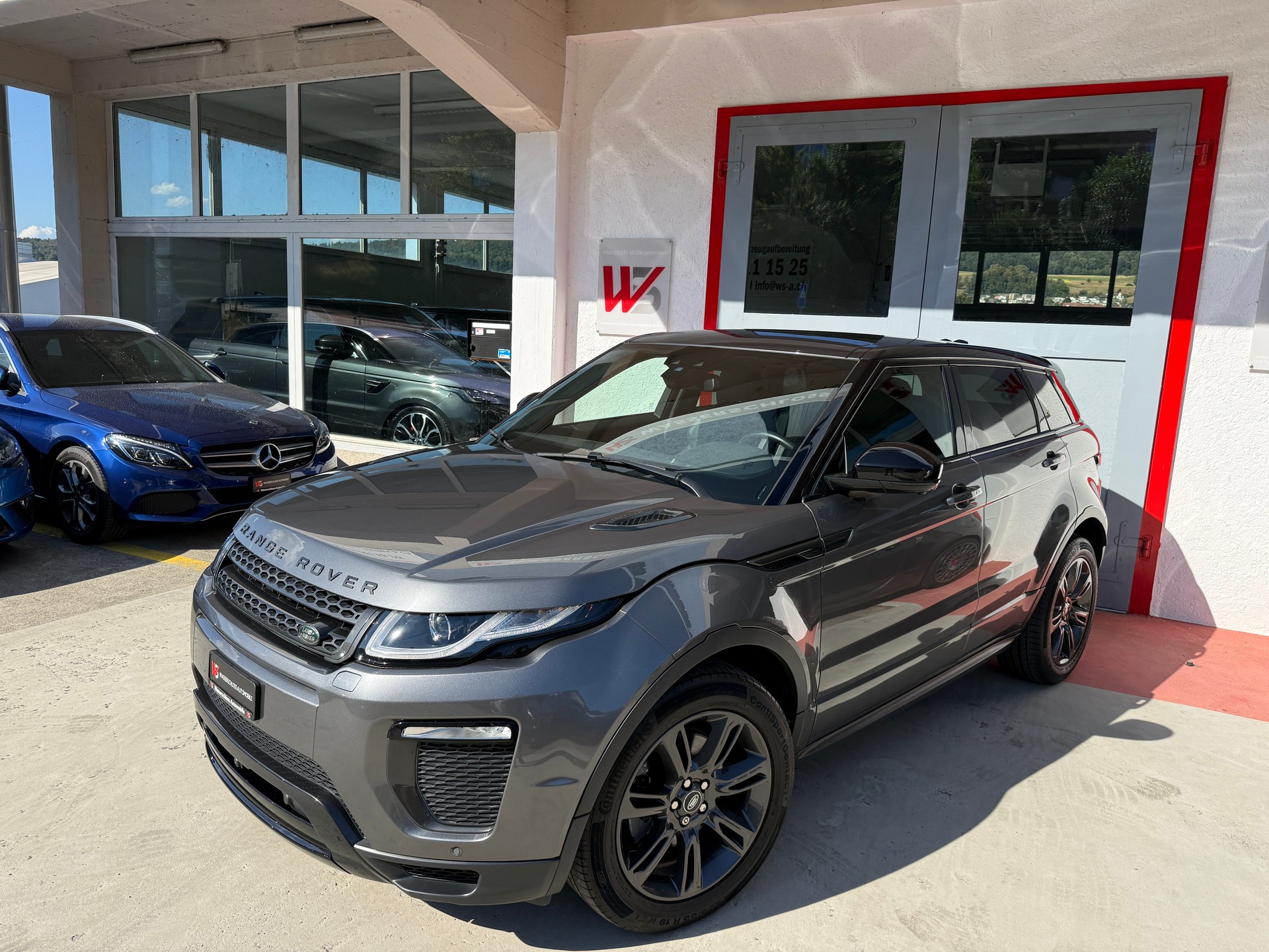 LAND ROVER Range Rover Evoque 2.0 TD4 Landmark-image-0