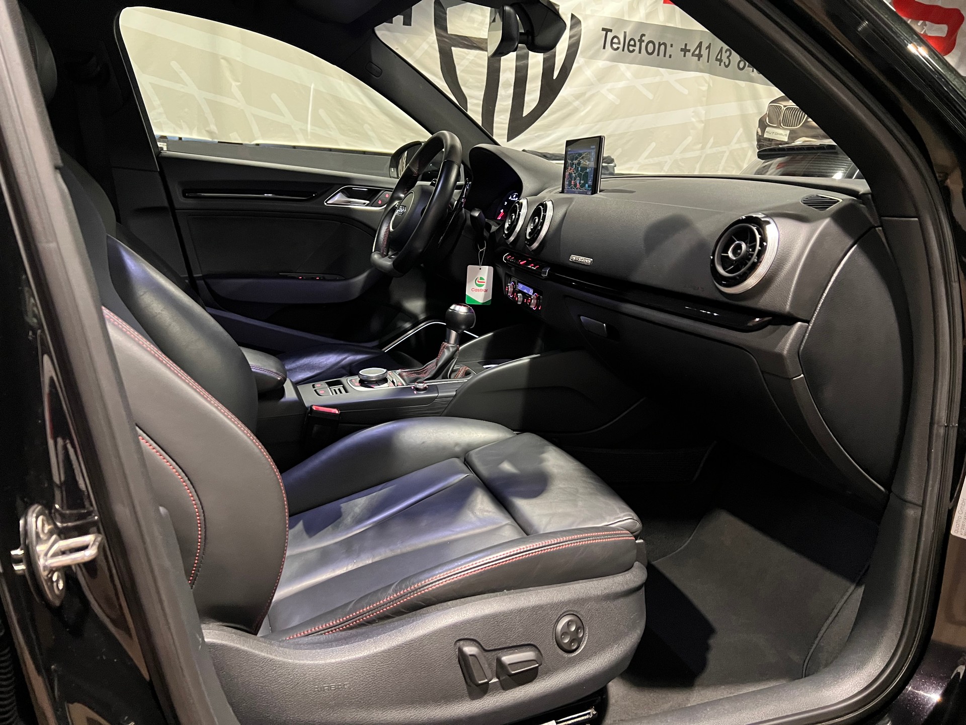AUDI RS3 2.5 TSI quattro S-tronic-image-14