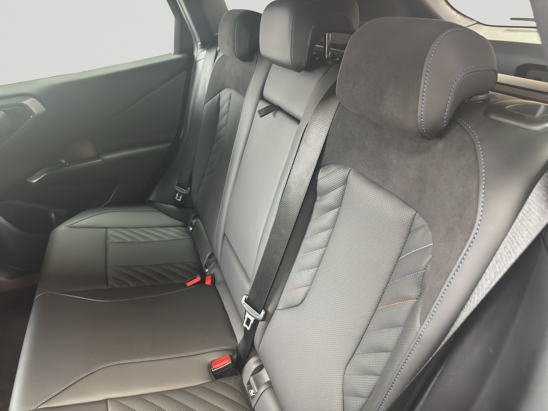BMW X3 xDrive 20 M Sport-image-7