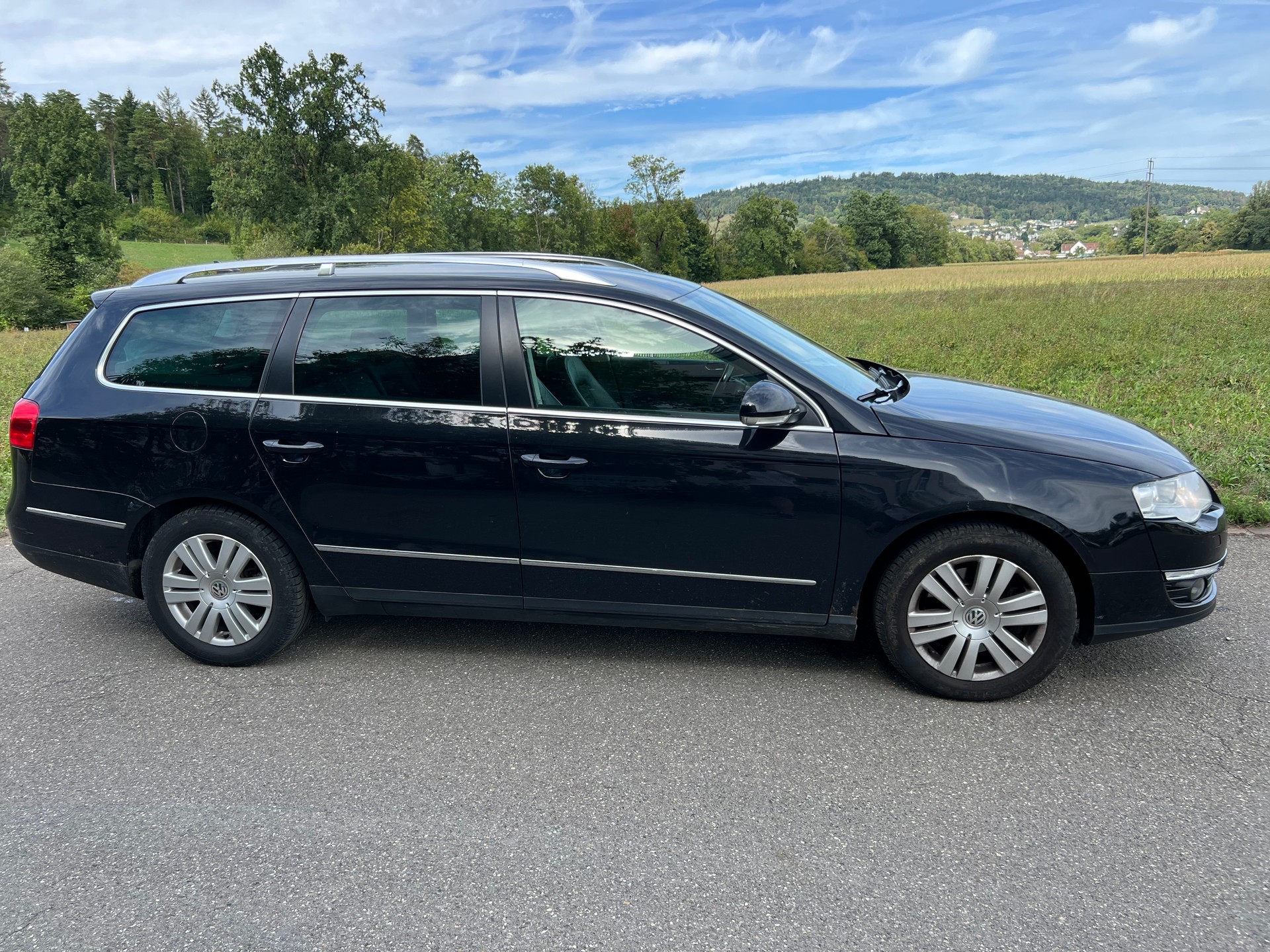 VW Passat Variant 2.0T FSI Highline-image-1