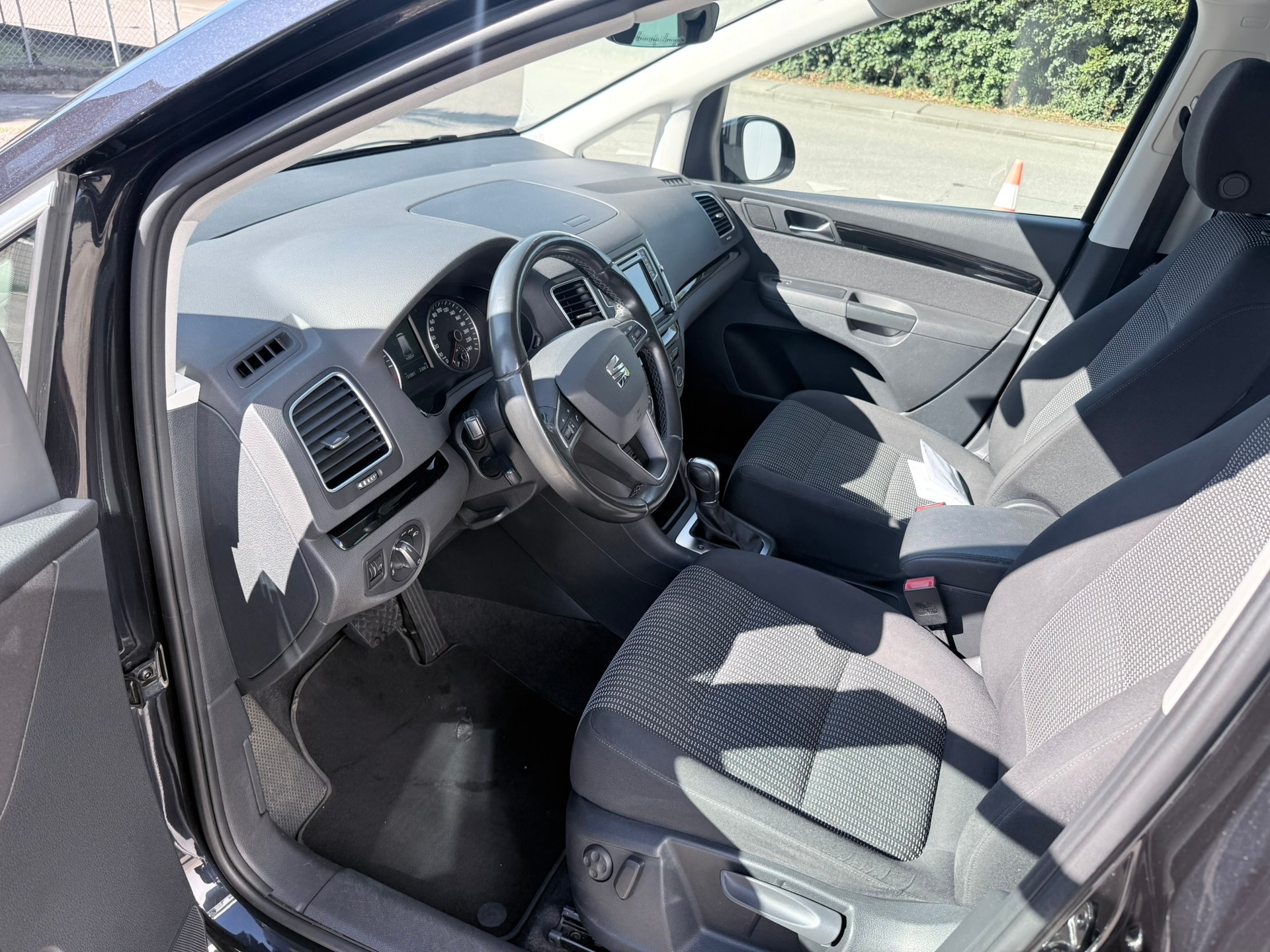 SEAT Alhambra 2.0 TDI 4Drive Style-image-29