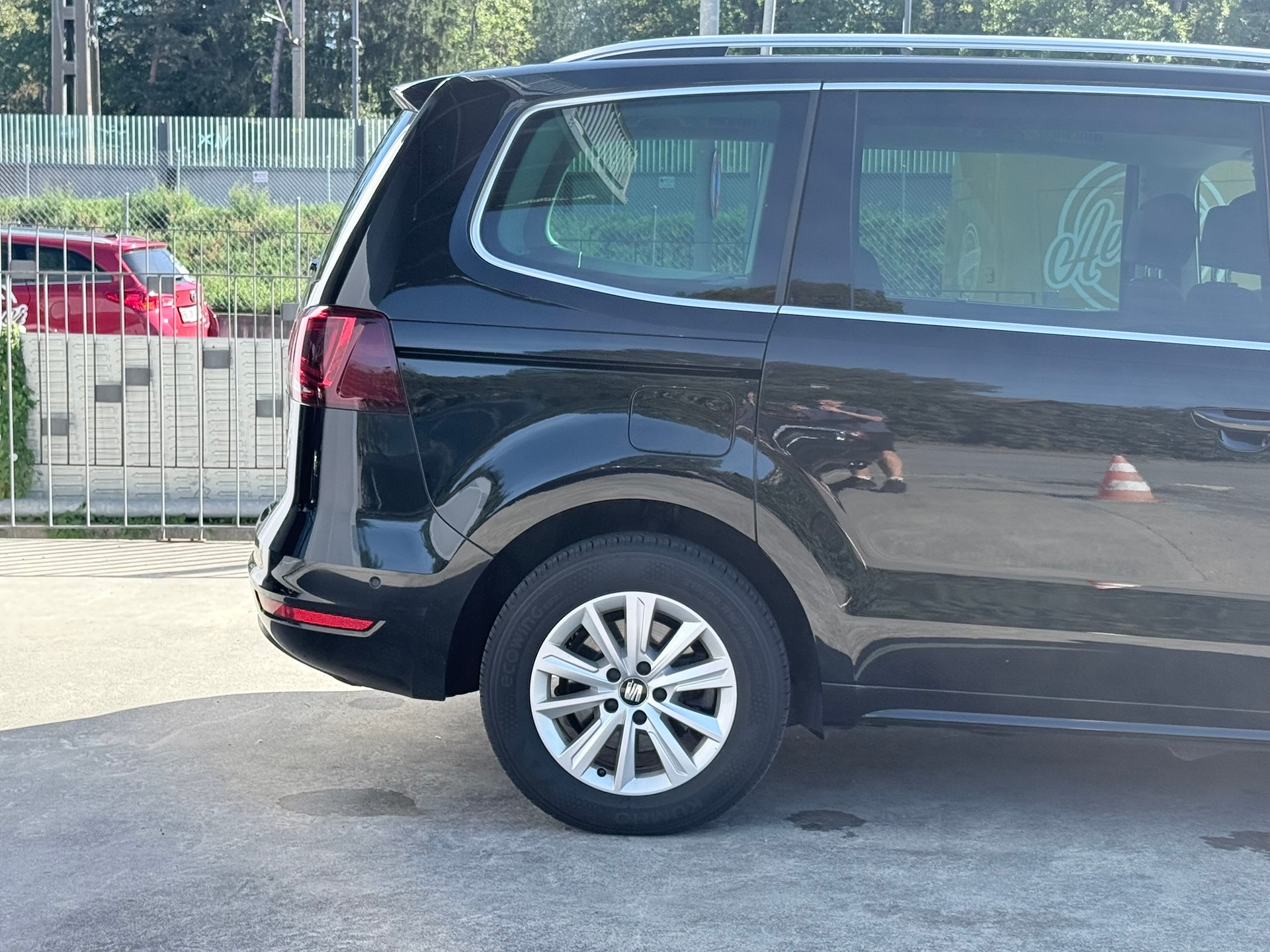 SEAT Alhambra 2.0 TDI 4Drive Style-image-5