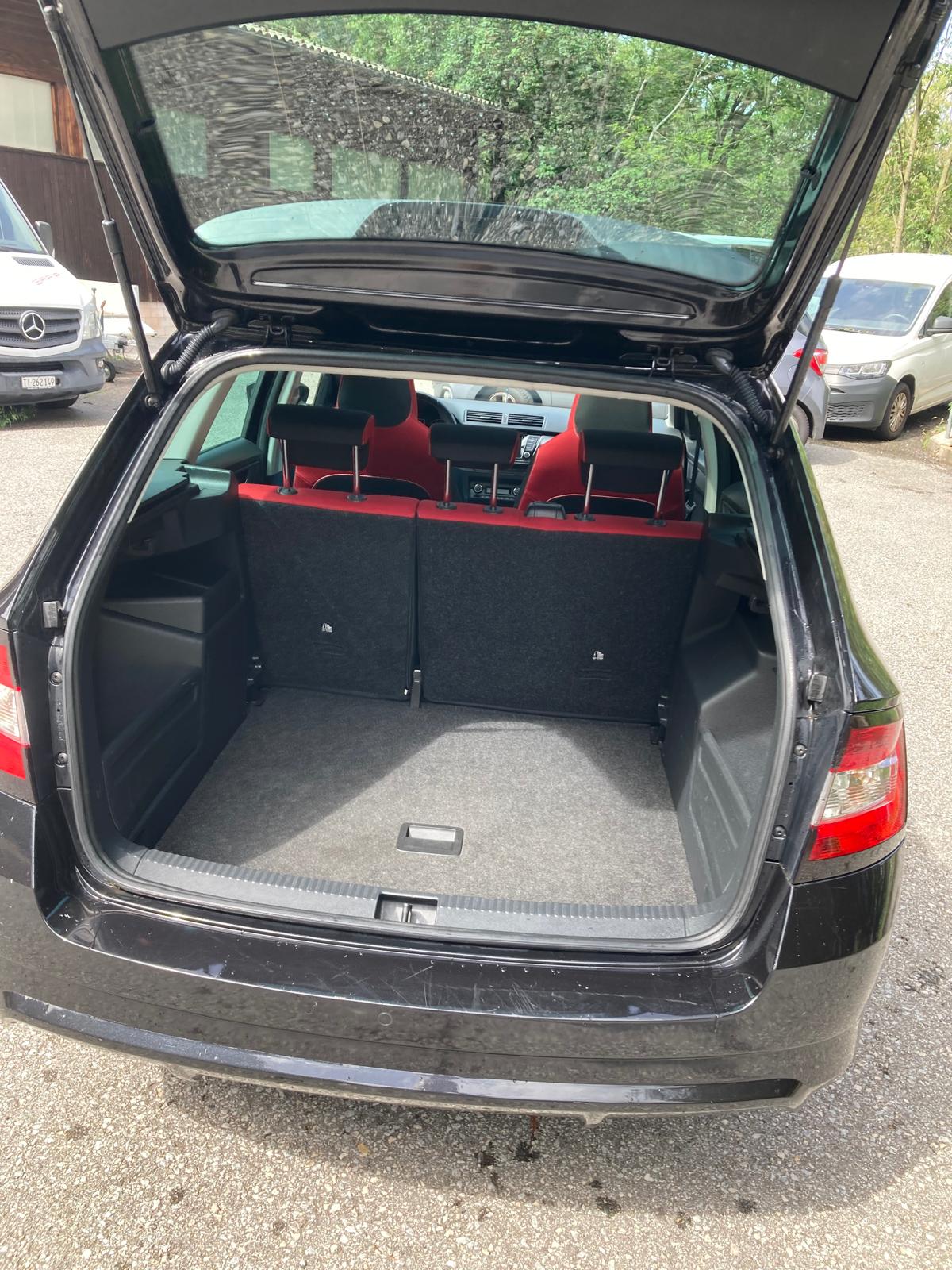 SKODA Fabia 1.0 TSI Monte Carlo-image-13