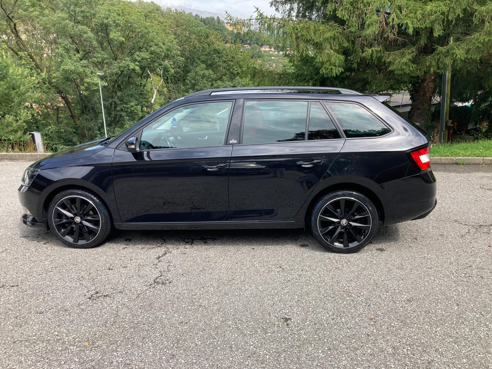 SKODA Fabia 1.0 TSI Monte Carlo-showroom-element-3