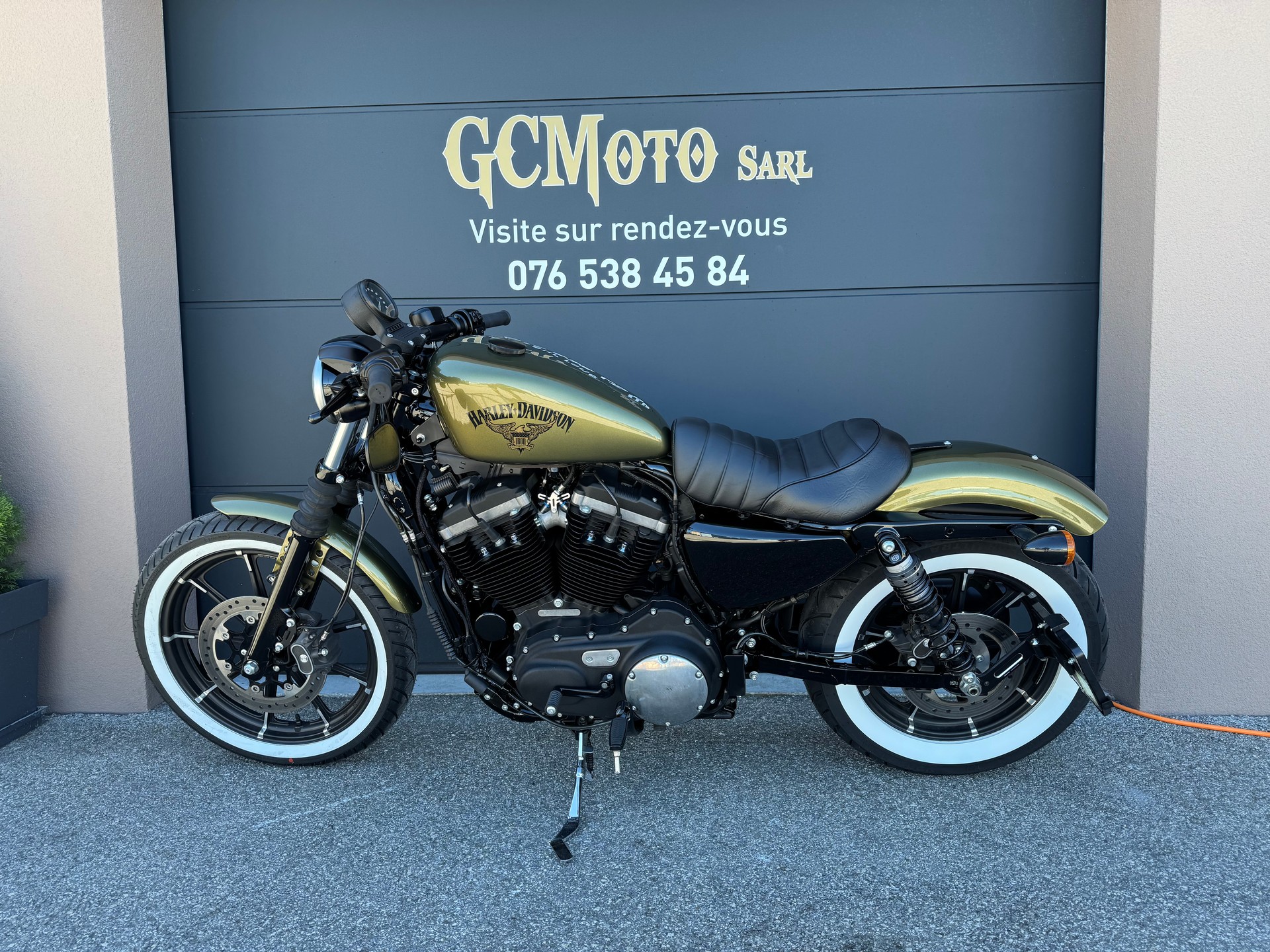 HARLEY-DAVIDSON XL 883 N Sportster Iron ABS (35kW Possible)-showroom-element-2