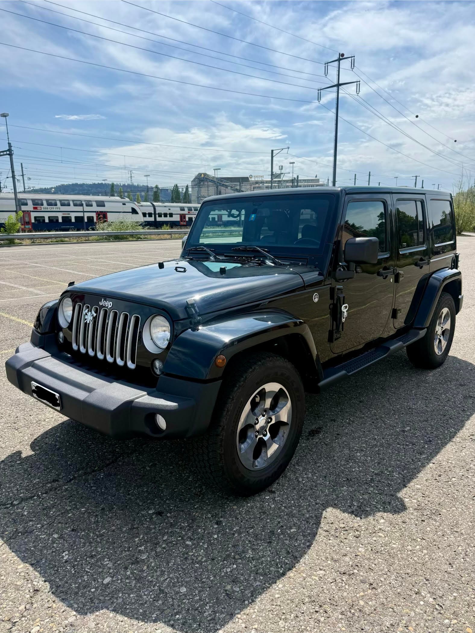 JEEP 2.8 CRD Sahara Unlimited-image-0