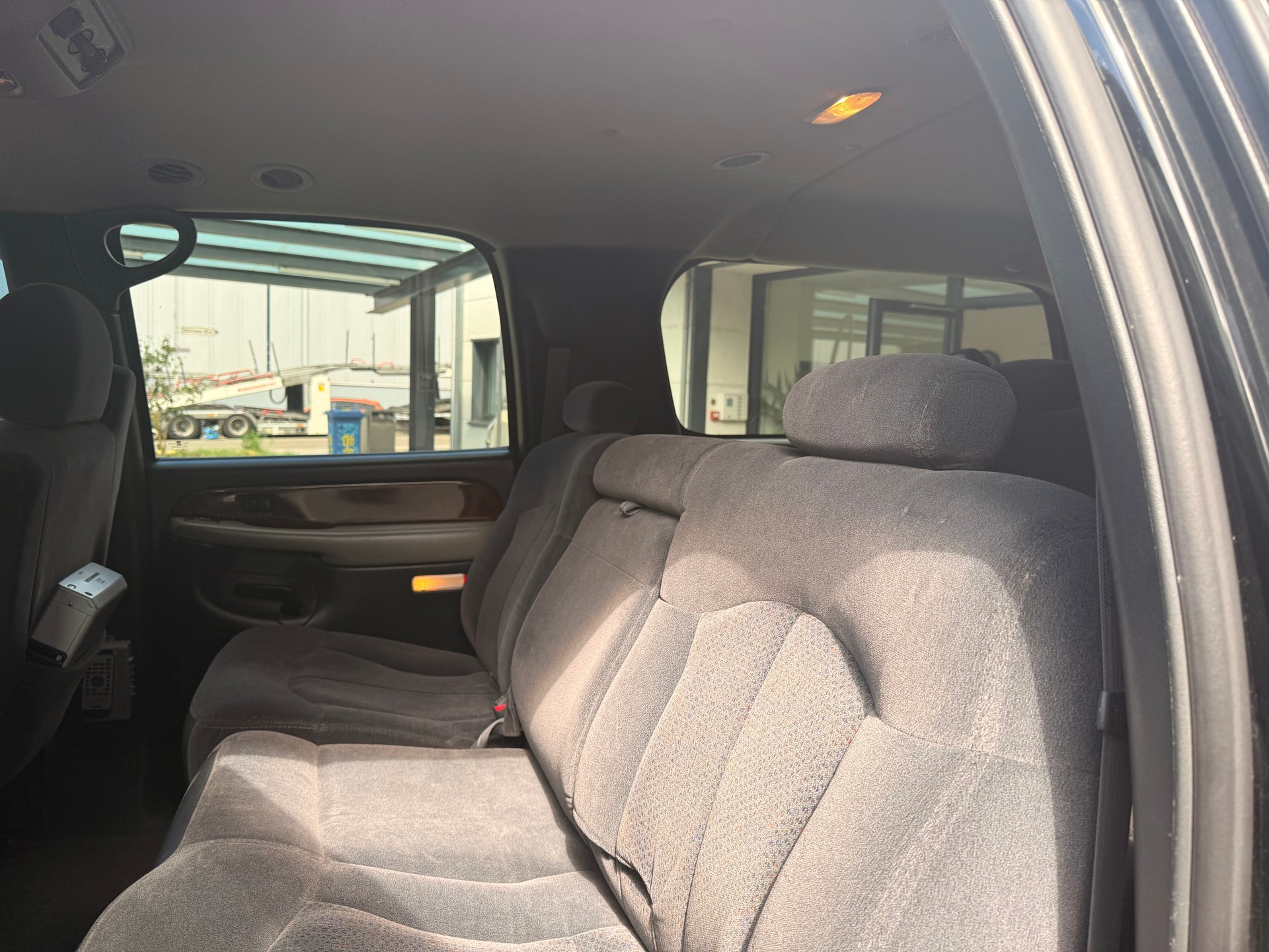 CHEVROLET Suburban LS 5.3 V8-image-14
