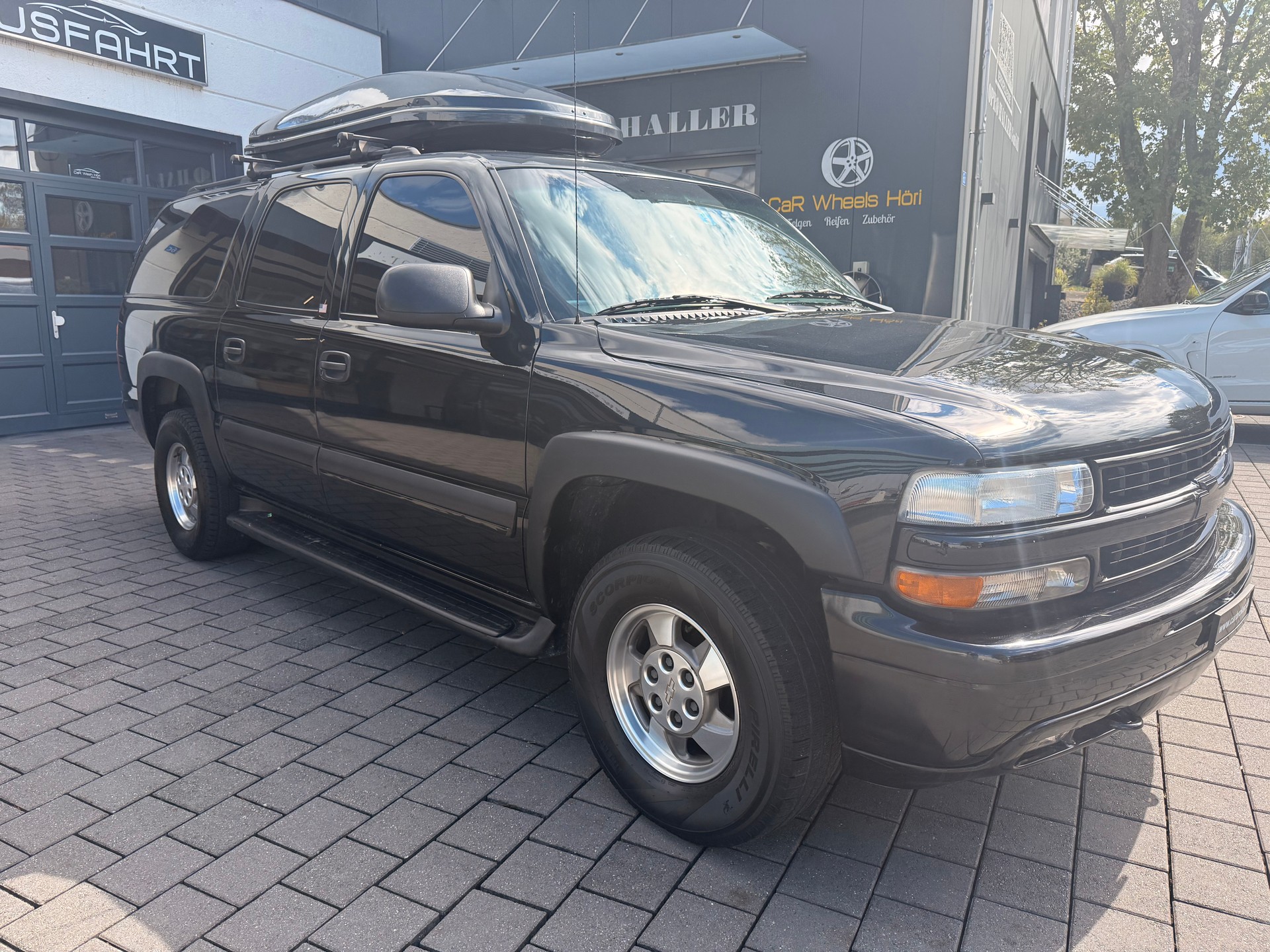 CHEVROLET Suburban LS 5.3 V8-image-4