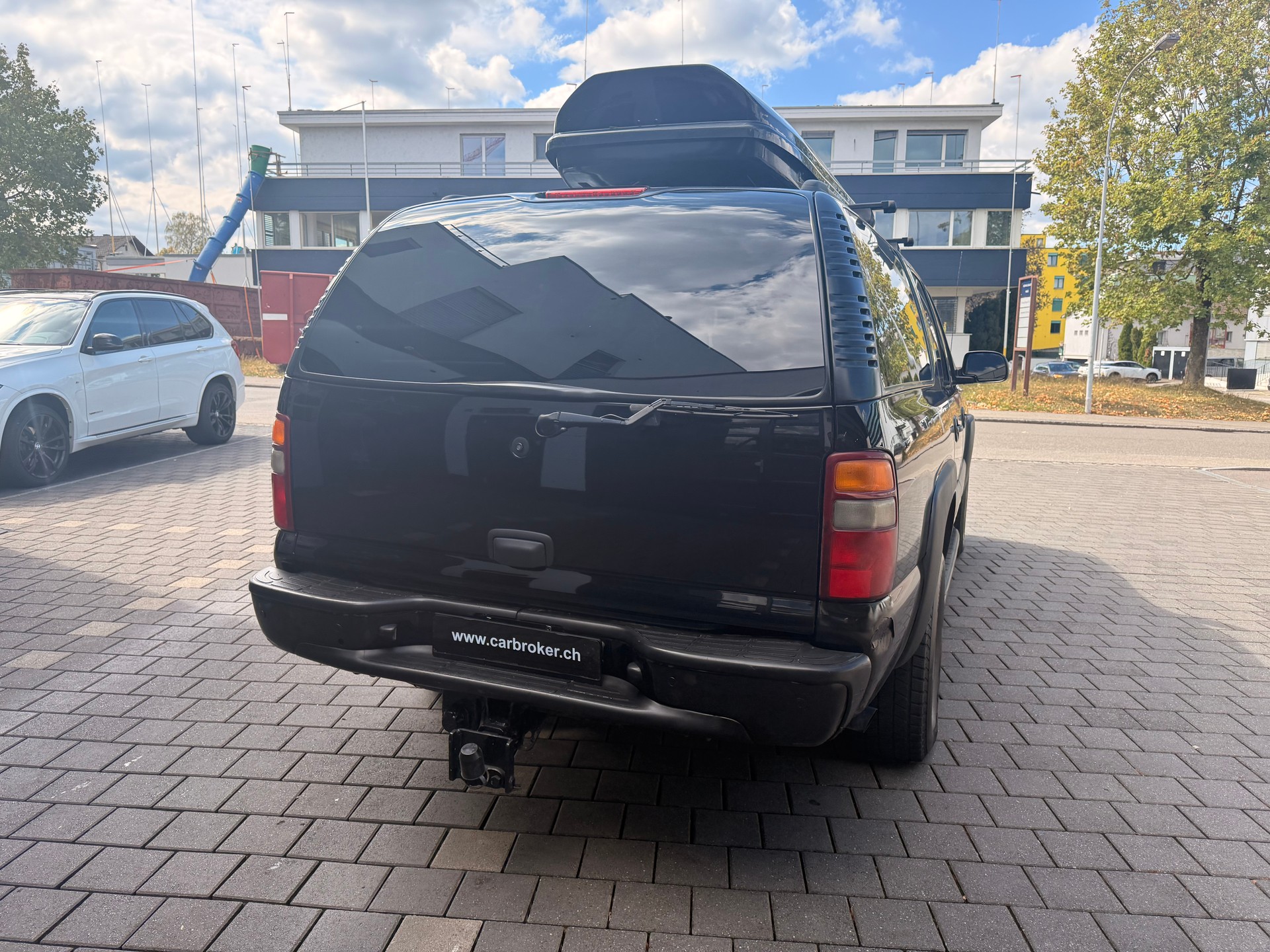 CHEVROLET Suburban LS 5.3 V8-image-7