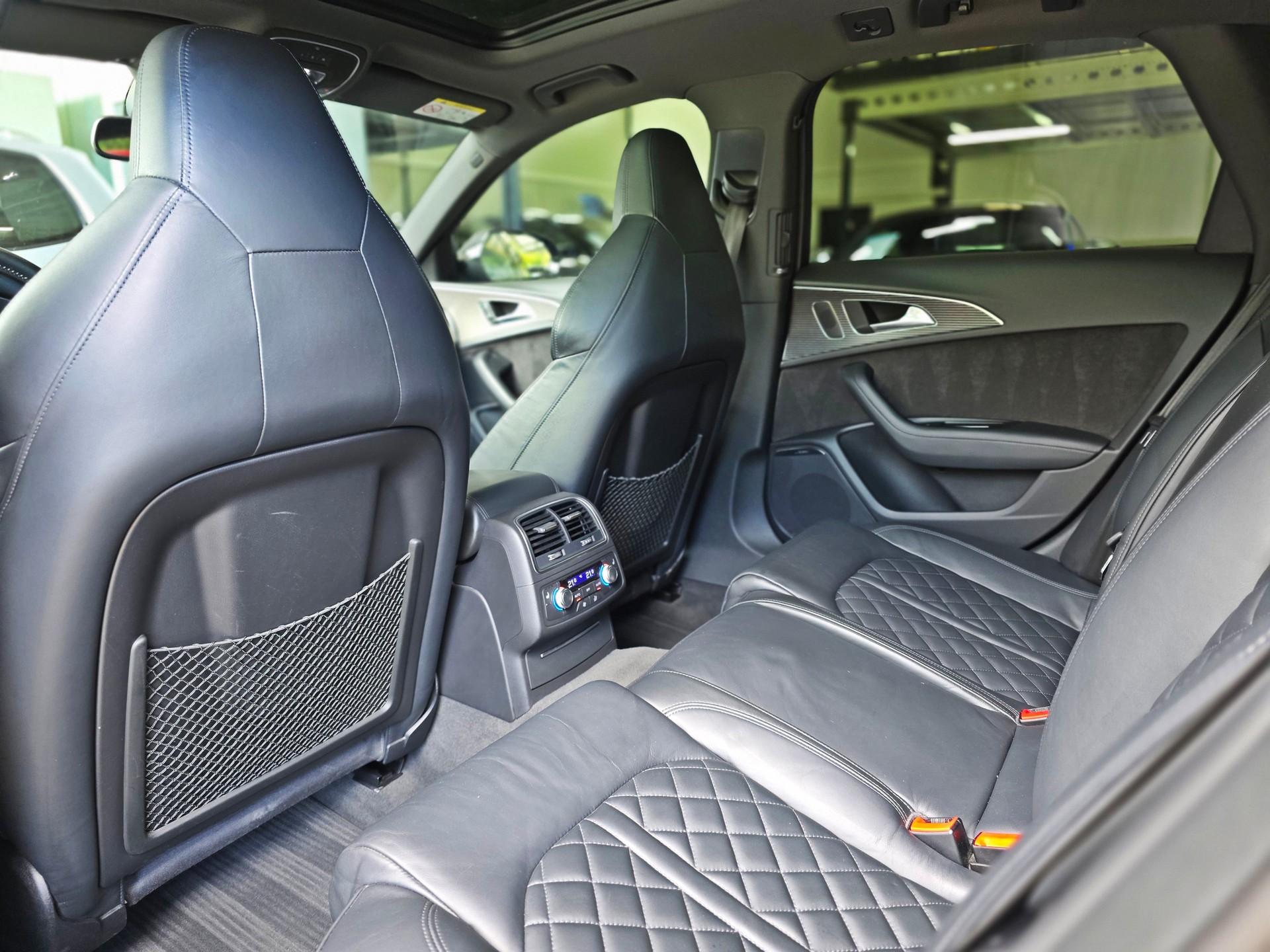 AUDI A6 Avant 3.0 BiTDI V6 qu. competition tiptronic-image-12