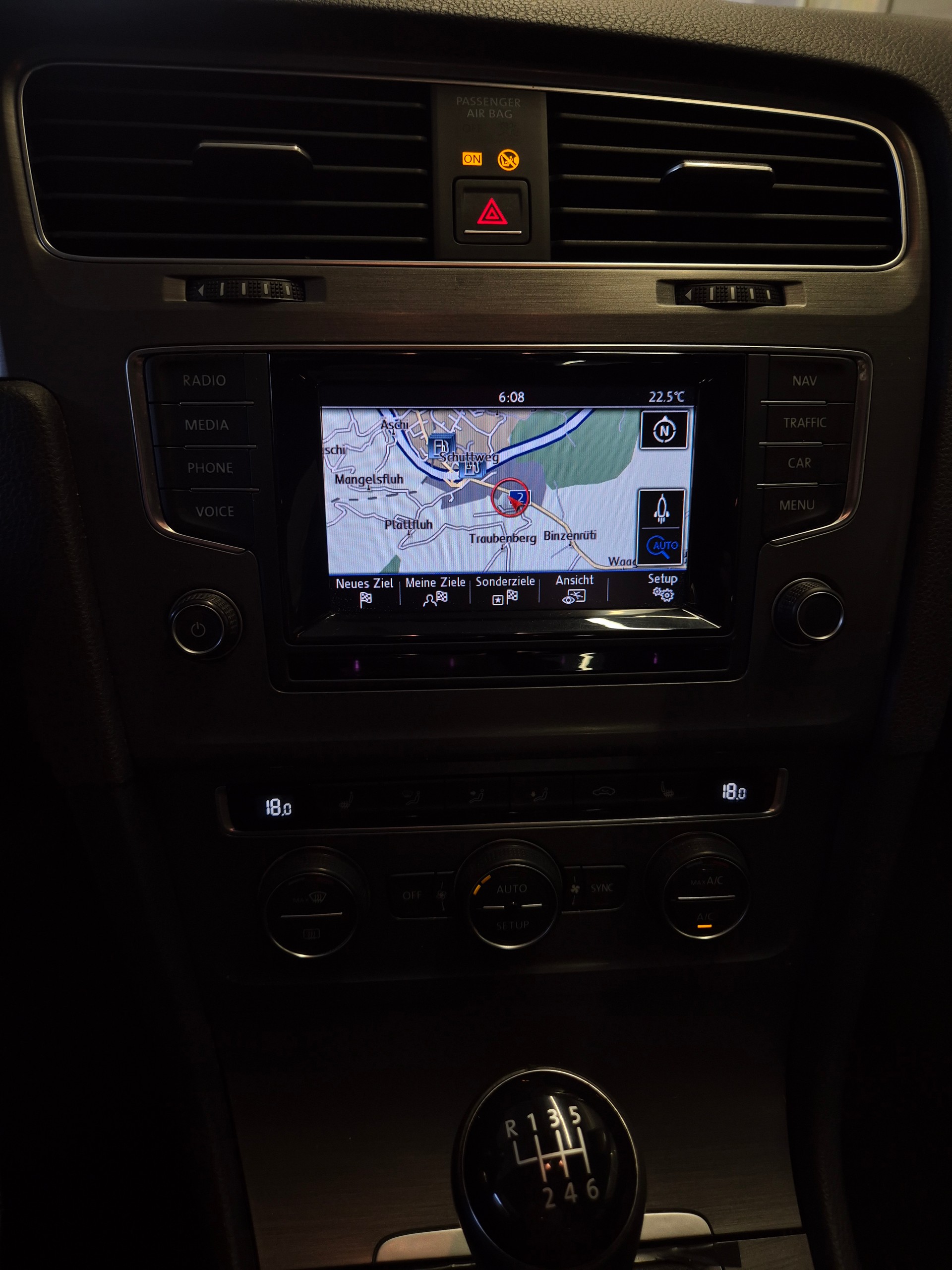 VW Golf 1.6 TDI Comfortline 4Motion-image-7