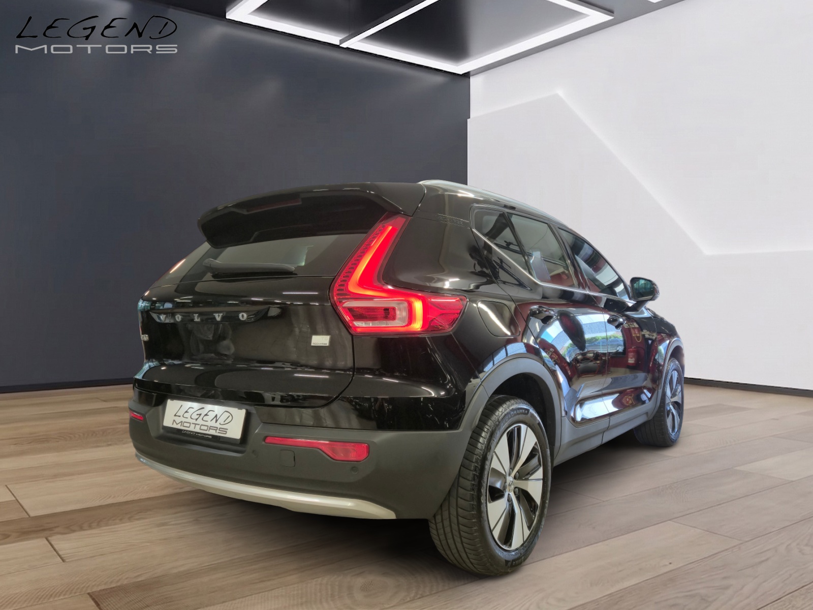 VOLVO XC40 T5 PHEV Core DCT LEASING à partir de CHF 410.-/mois-image-5