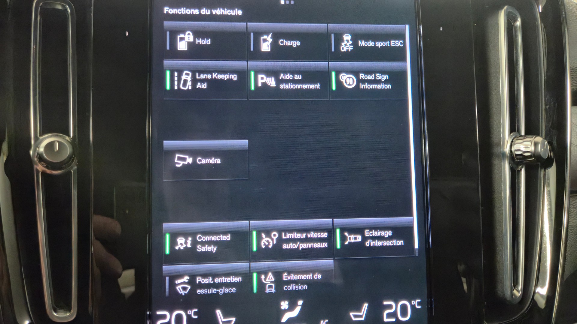 VOLVO XC40 T5 PHEV Core DCT LEASING à partir de CHF 410.-/mois-image-19