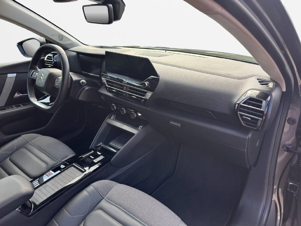CITROEN C4 1.5 BlueHDi Shine EAT8-image-8