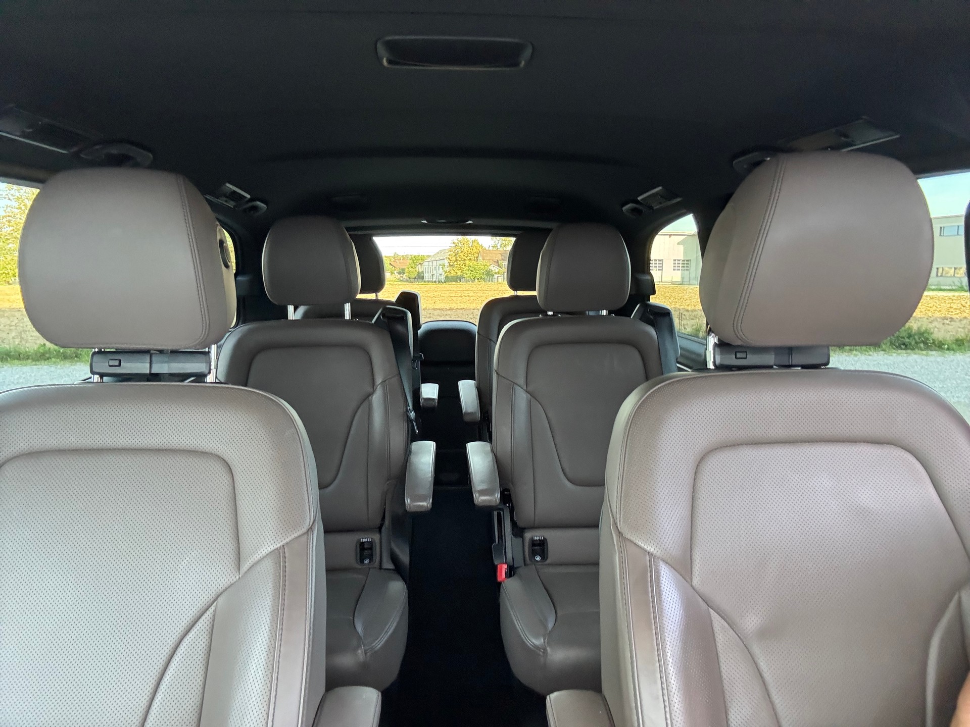 MERCEDES-BENZ V 300 d Swiss Ed. kurz 4matic-image-14