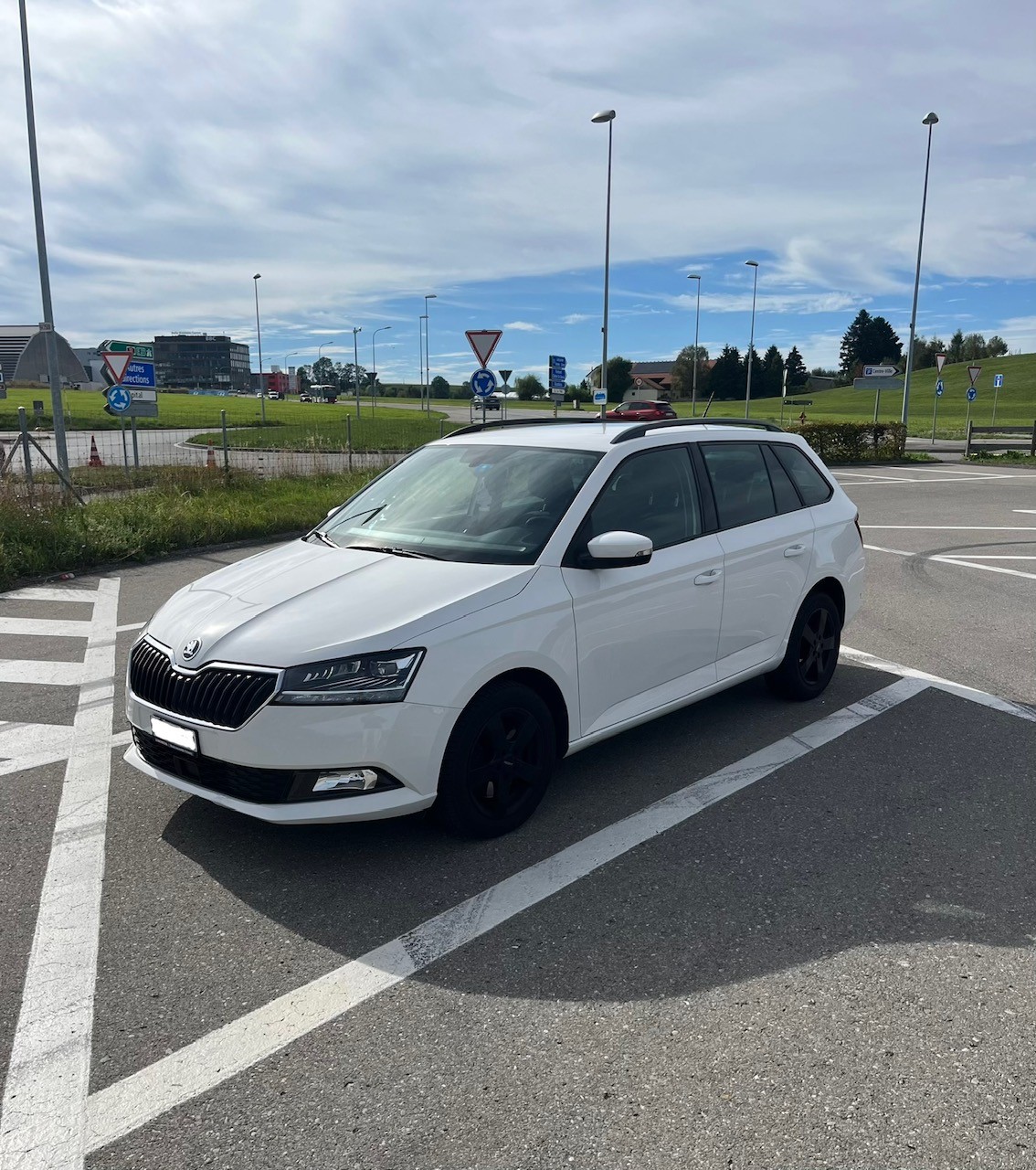 SKODA C 1.0 TSI-image-0